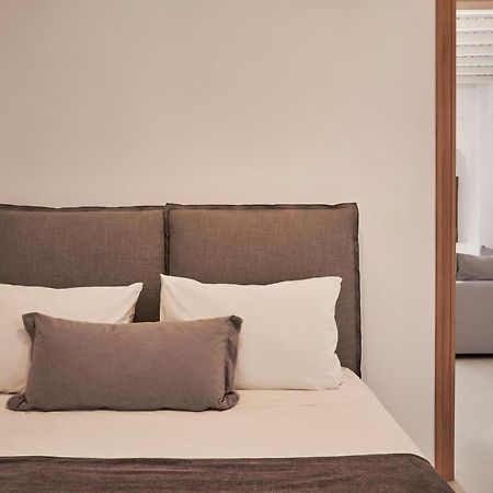 Maison Central By Monocle Mykonos Town Bagian luar foto