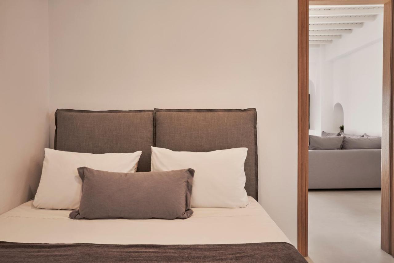 Maison Central By Monocle Mykonos Town Bagian luar foto